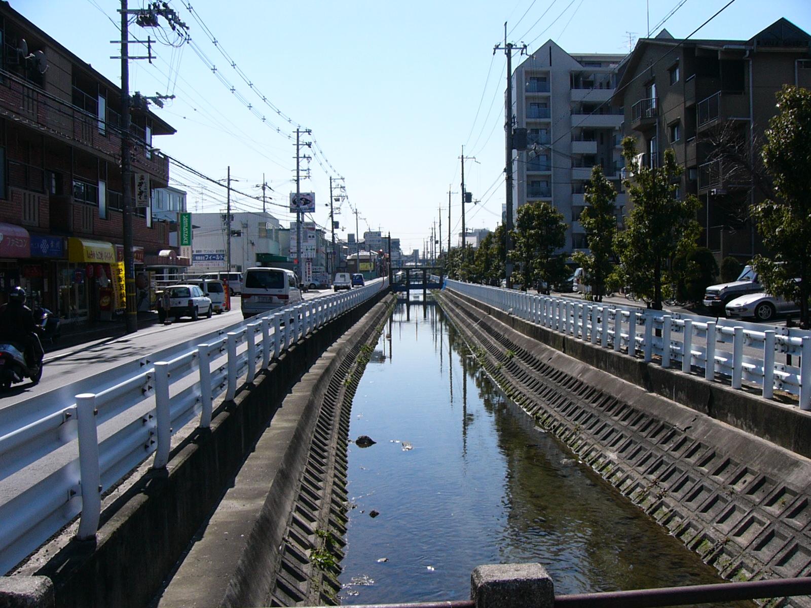 高瀬川水路の写真